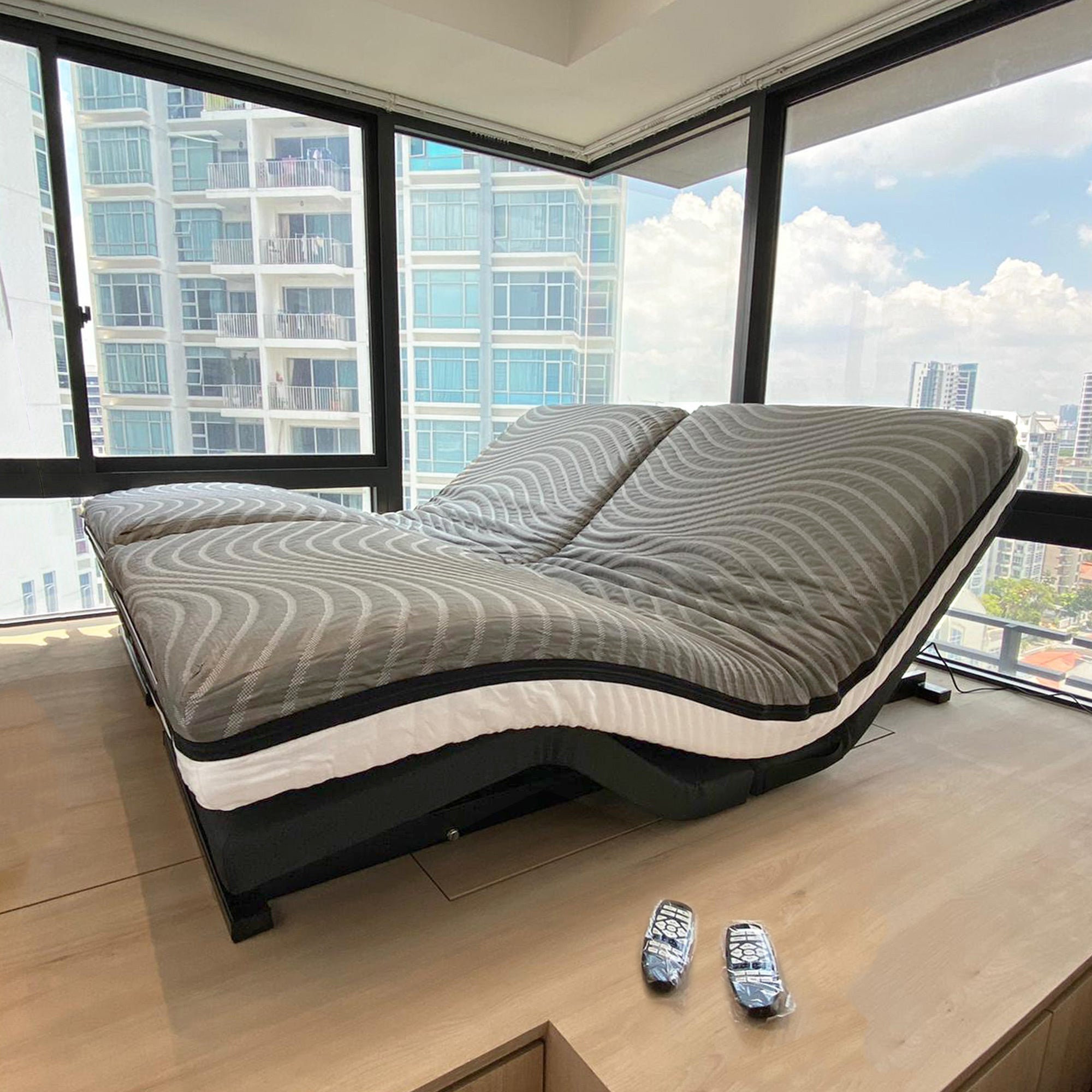 Dual Mattress Smart Bed Base R Bundle